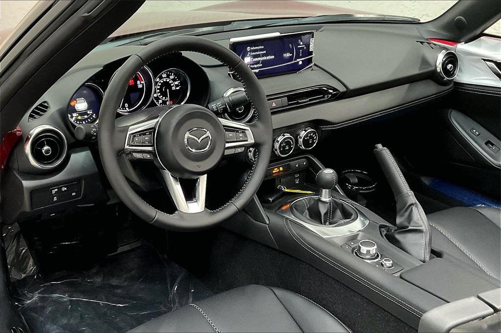 new 2025 Mazda MX-5 Miata car