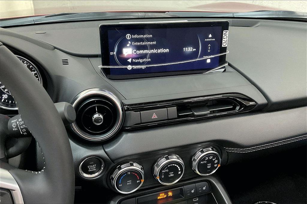 new 2025 Mazda MX-5 Miata car