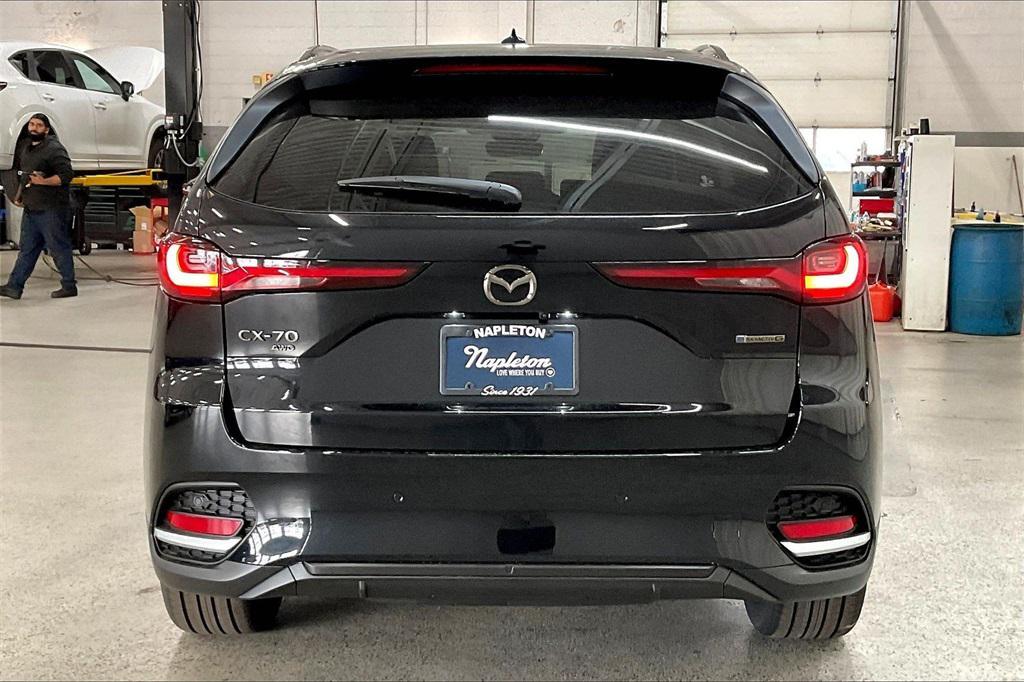 new 2026 Mazda CX-70 car