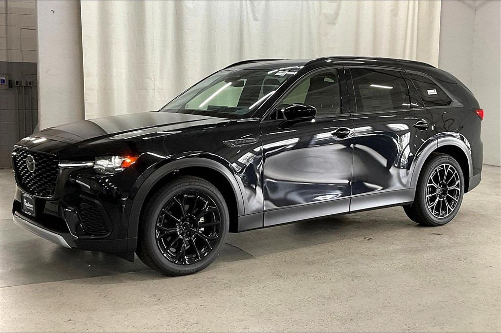 new 2026 Mazda CX-70 car