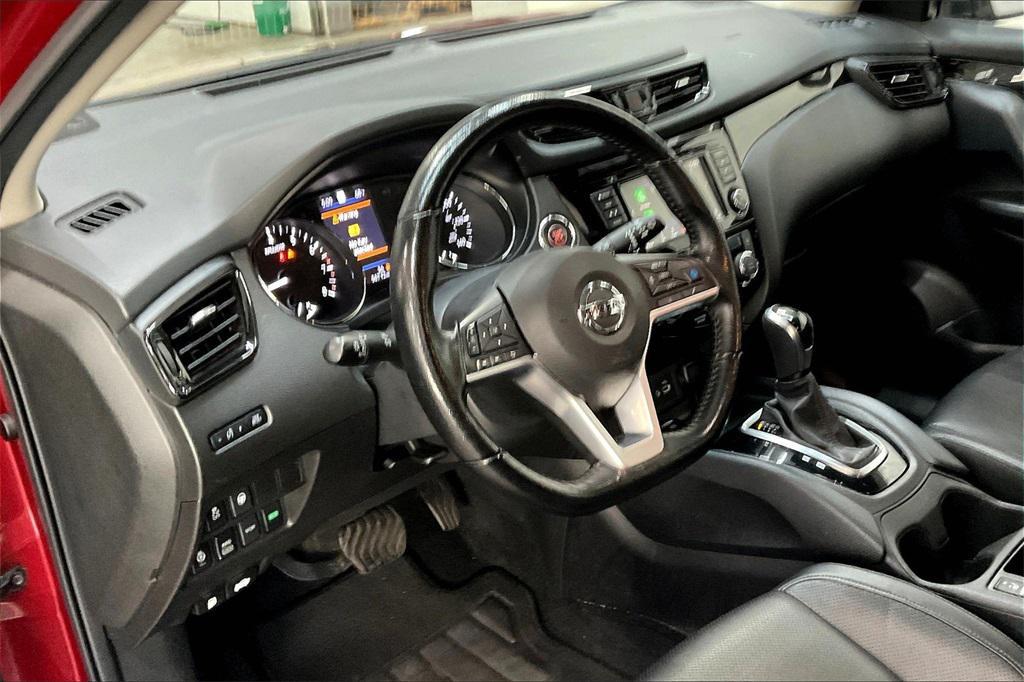 used 2022 Nissan Rogue Sport car, priced at $21,333