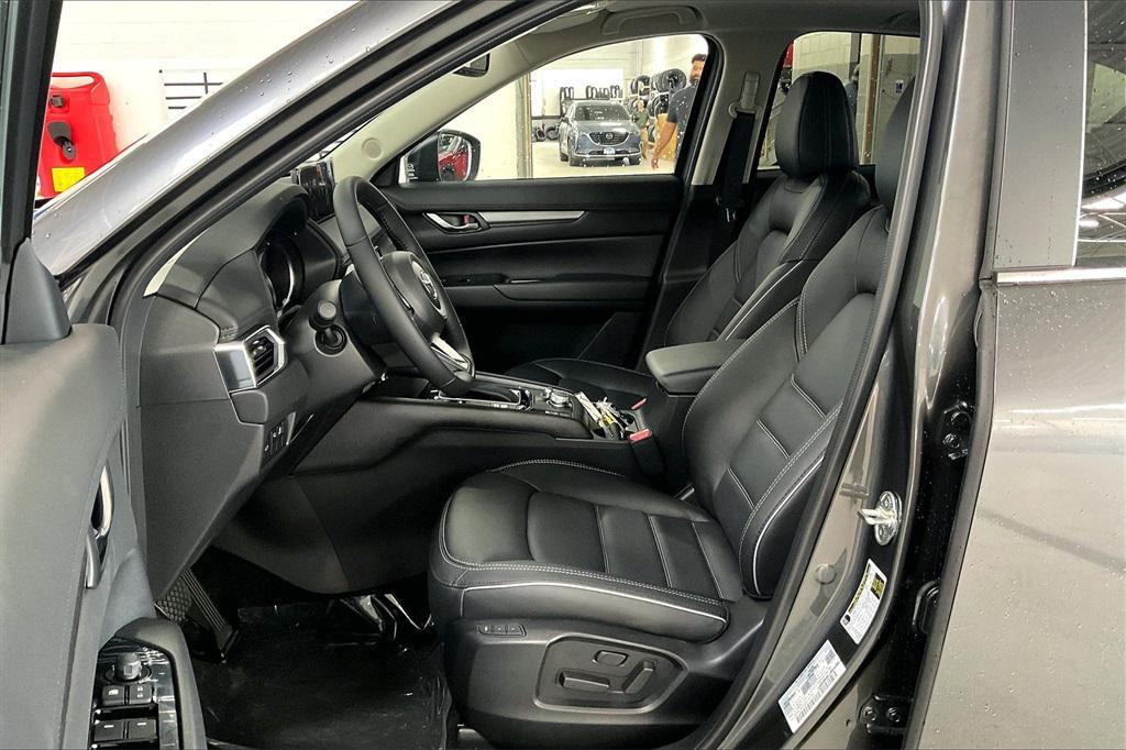 new 2025 Mazda CX-5 car