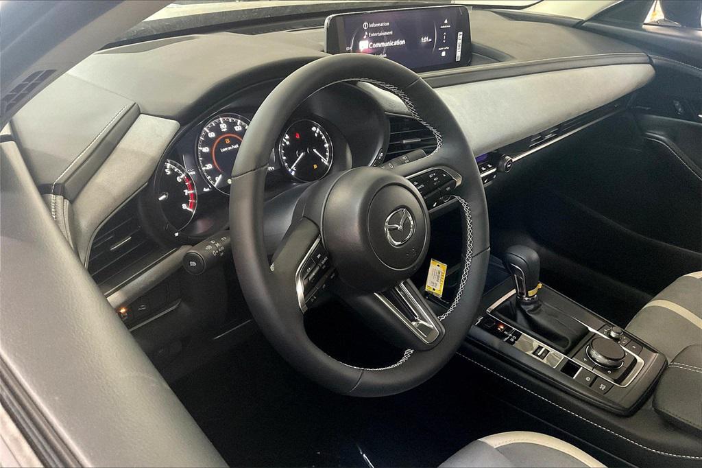 new 2026 Mazda CX-30 car