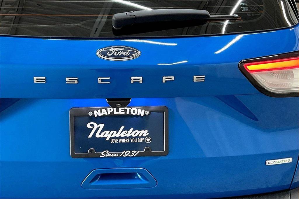 used 2020 Ford Escape car, priced at $9,922