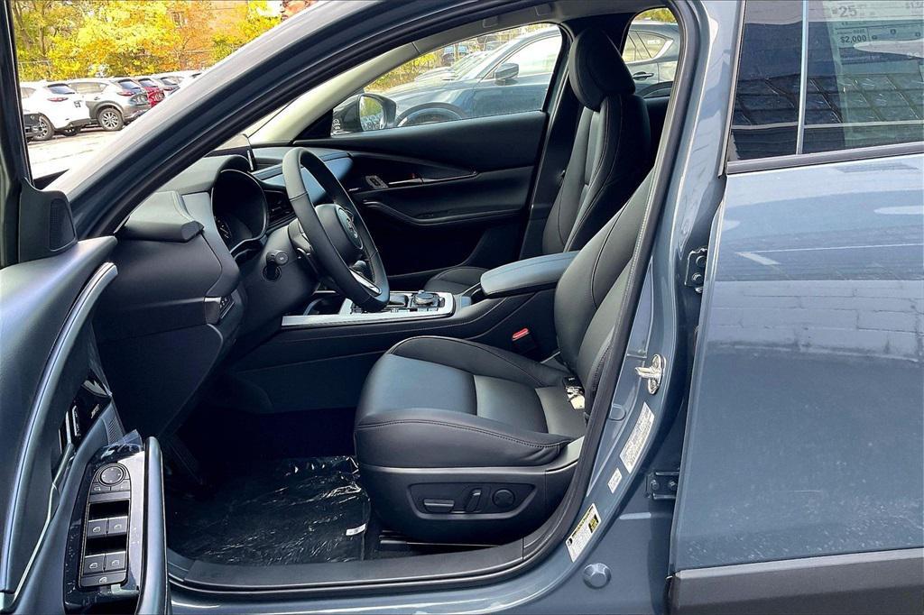 new 2026 Mazda CX-30 car