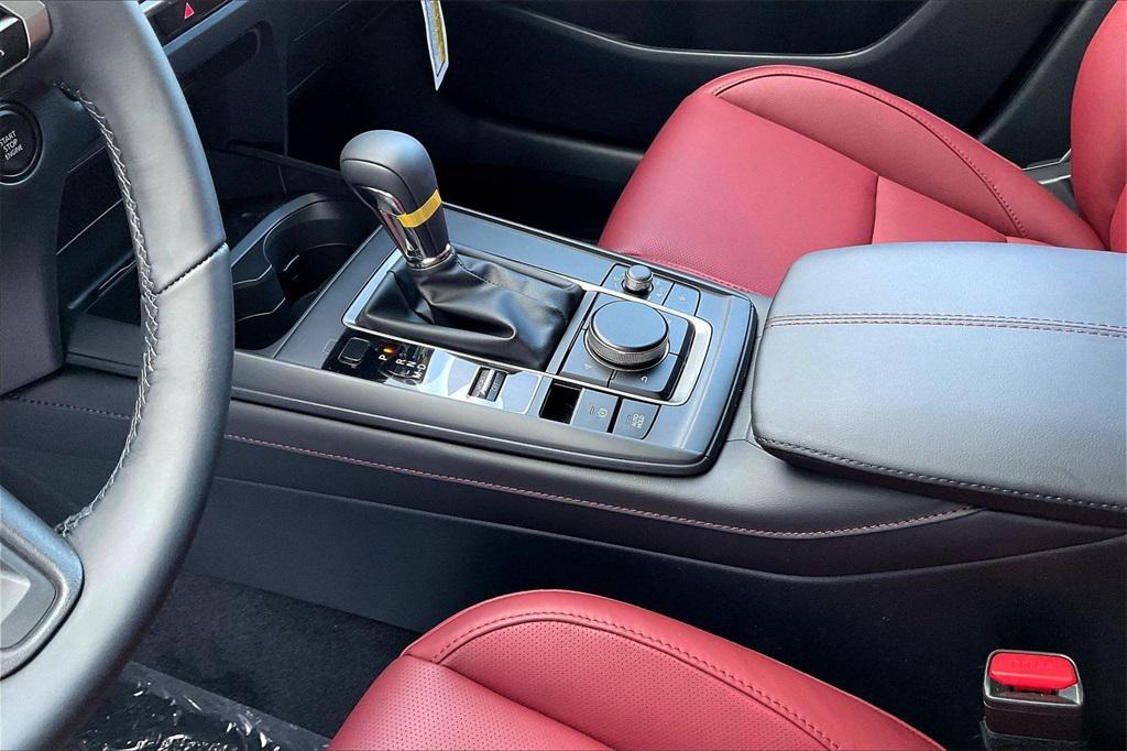 new 2026 Mazda CX-30 car