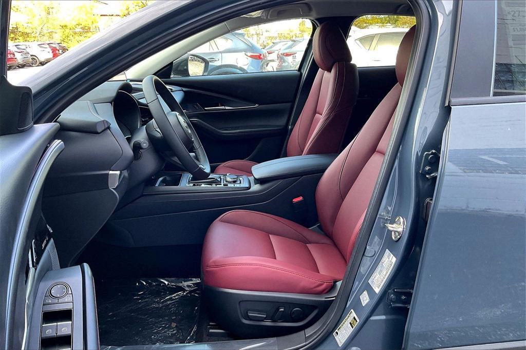 new 2026 Mazda CX-30 car