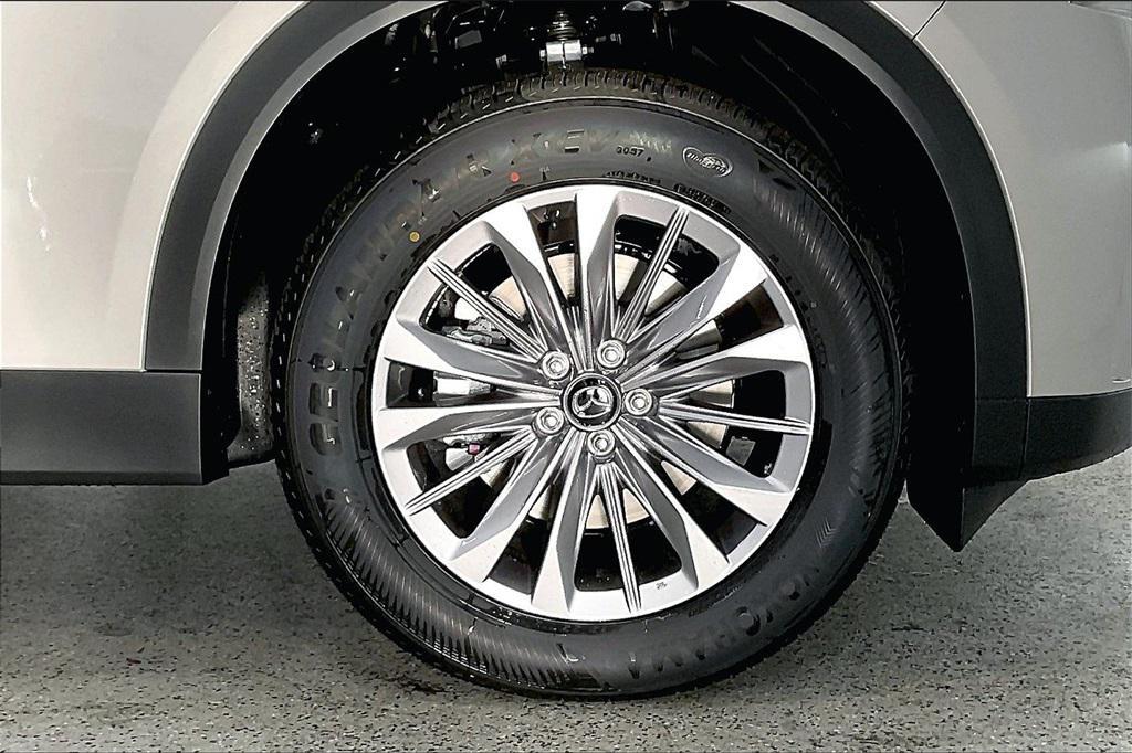 new 2025 Mazda CX-90 car, priced at $41,995