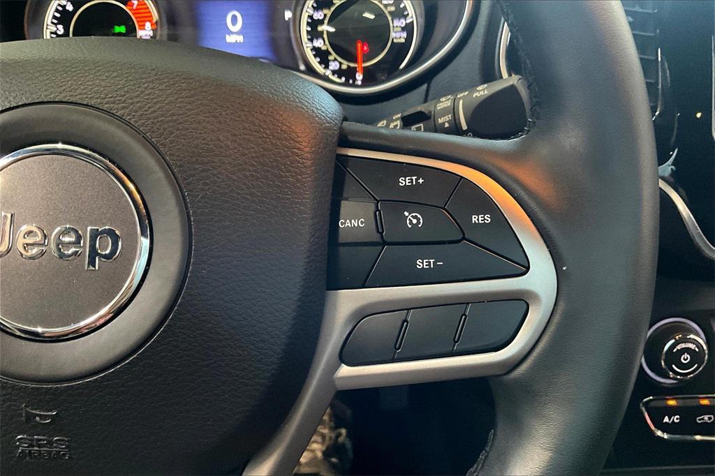 used 2019 Jeep Cherokee car, priced at $20,343