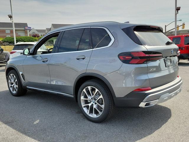 new 2025 BMW X5 car, priced at $75,075