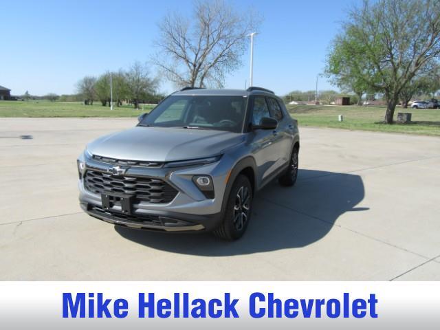 new 2025 Chevrolet TrailBlazer car, priced at $30,875