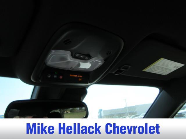 new 2025 Chevrolet TrailBlazer car, priced at $30,875