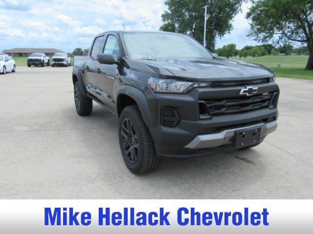new 2025 Chevrolet Colorado car, priced at $42,052