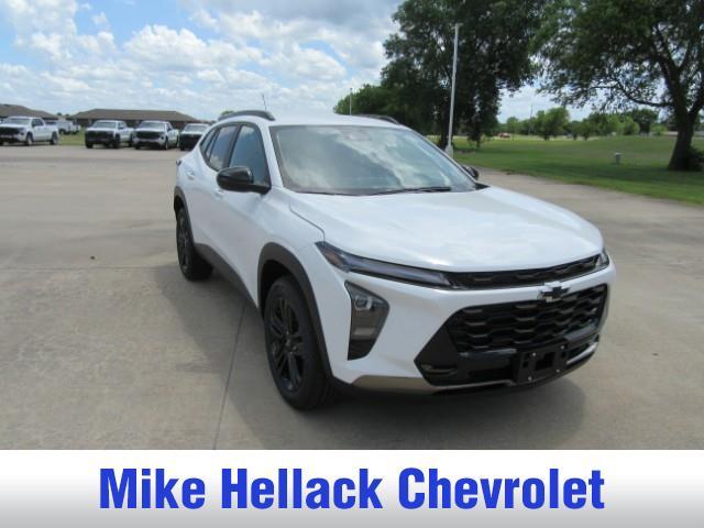 new 2025 Chevrolet Trax car, priced at $27,585