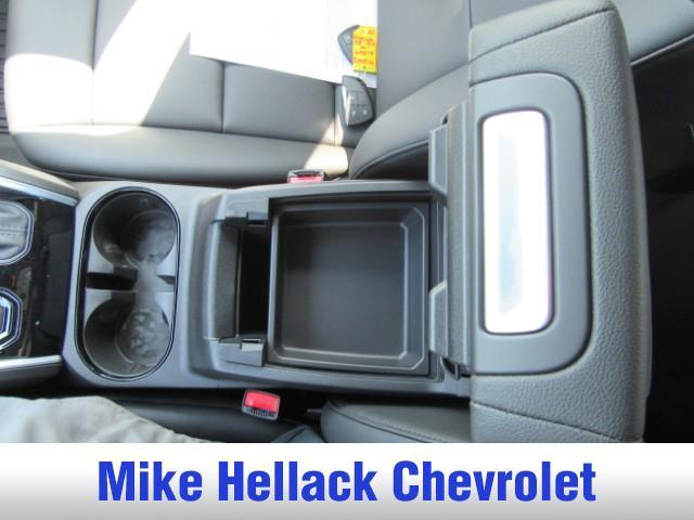 new 2025 Chevrolet Colorado car, priced at $44,233