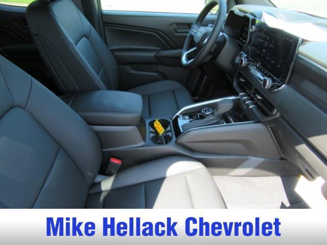 new 2025 Chevrolet Colorado car, priced at $44,233