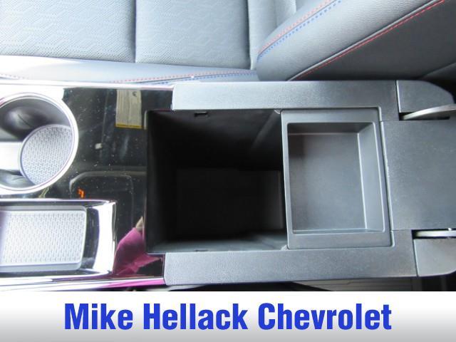 new 2026 Chevrolet Equinox car, priced at $39,090