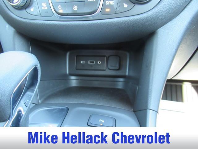 used 2024 Chevrolet Equinox car, priced at $25,900