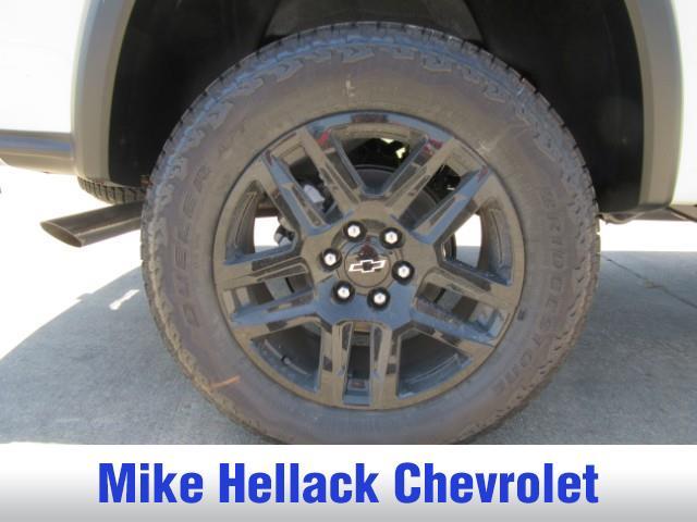 new 2025 Chevrolet Colorado car, priced at $42,152