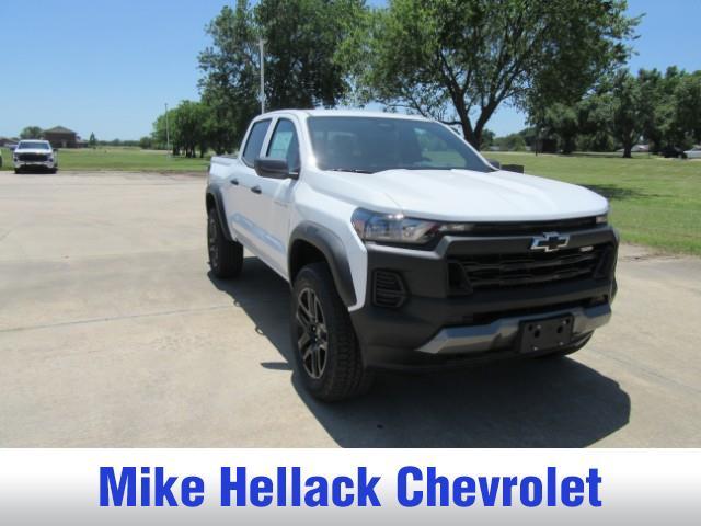 new 2025 Chevrolet Colorado car, priced at $42,152
