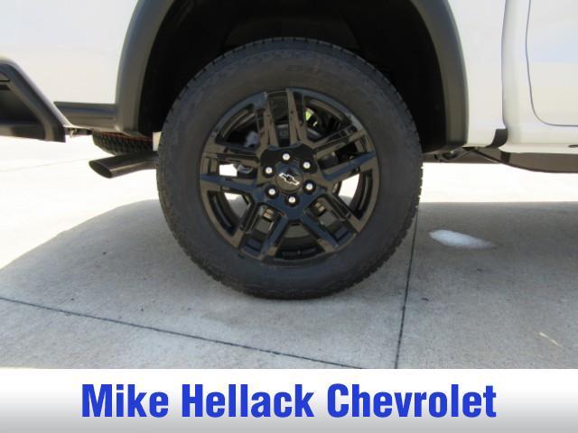 new 2025 Chevrolet Colorado car, priced at $43,794