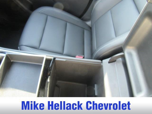 new 2025 Chevrolet Traverse car, priced at $46,880