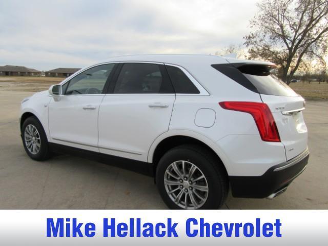 used 2017 Cadillac XT5 car, priced at $18,350