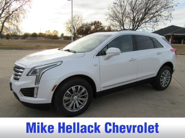 used 2017 Cadillac XT5 car, priced at $18,350