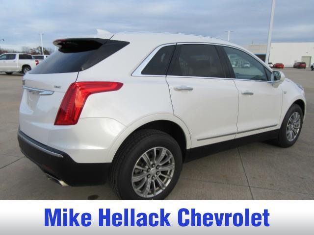 used 2017 Cadillac XT5 car, priced at $18,350