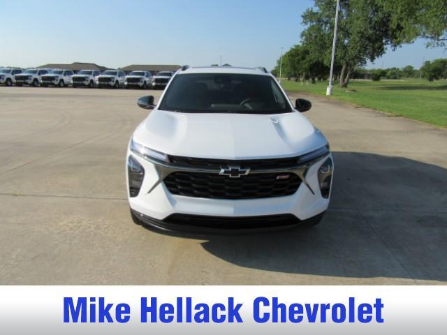 new 2025 Chevrolet Trax car, priced at $28,020