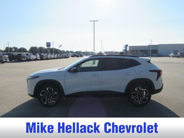 new 2025 Chevrolet Trax car, priced at $28,020