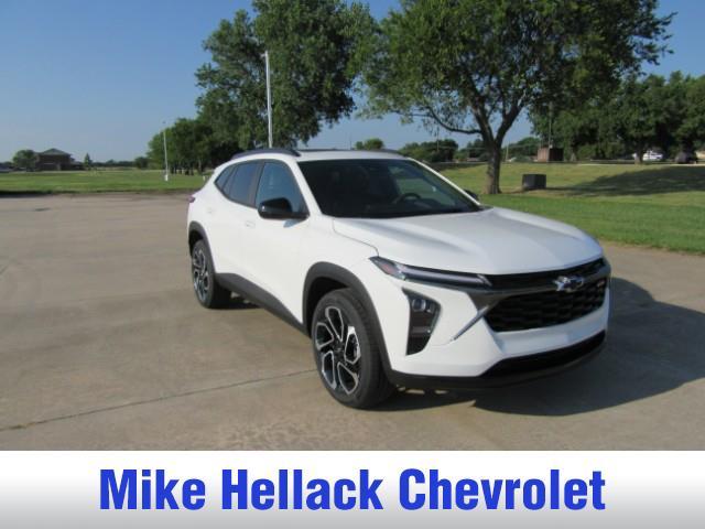 new 2025 Chevrolet Trax car, priced at $28,020