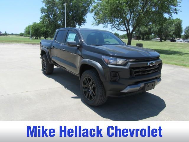 new 2025 Chevrolet Colorado car, priced at $42,152