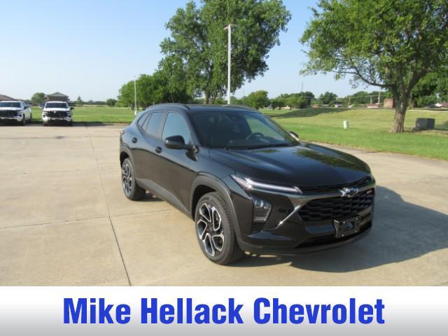new 2025 Chevrolet Trax car, priced at $27,125