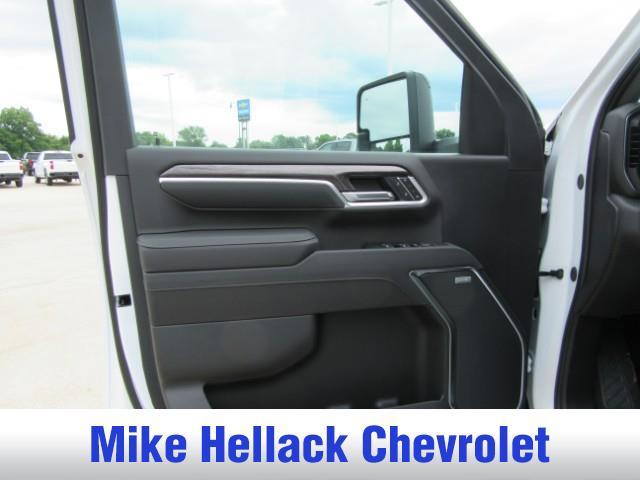 new 2025 Chevrolet Silverado 2500 car, priced at $70,150