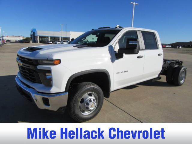 new 2025 Chevrolet Silverado 3500 car, priced at $65,473