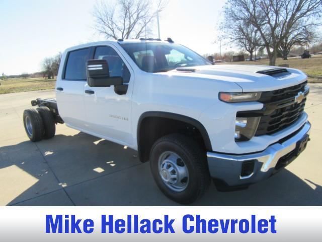 new 2025 Chevrolet Silverado 3500 car, priced at $65,473