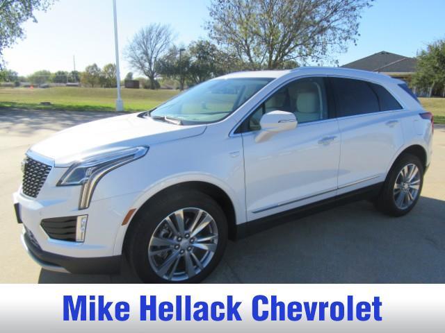 used 2024 Cadillac XT5 car, priced at $40,900