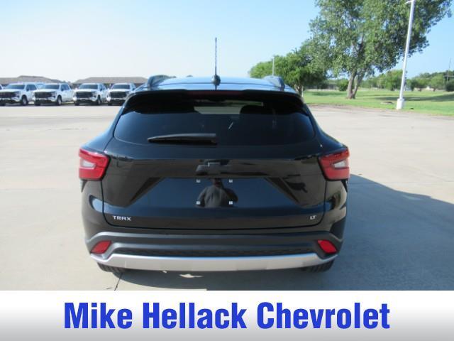 used 2025 Chevrolet Trax car, priced at $23,900