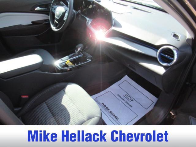 used 2025 Chevrolet Trax car, priced at $23,900