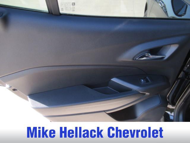 used 2025 Chevrolet Trax car, priced at $23,900