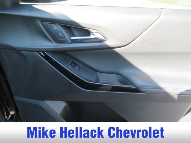 used 2025 Chevrolet Equinox car, priced at $30,900