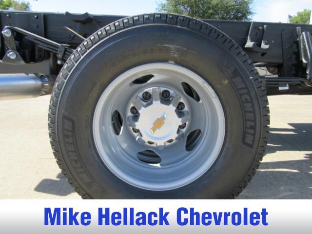 new 2026 Chevrolet Silverado 3500 car, priced at $65,423