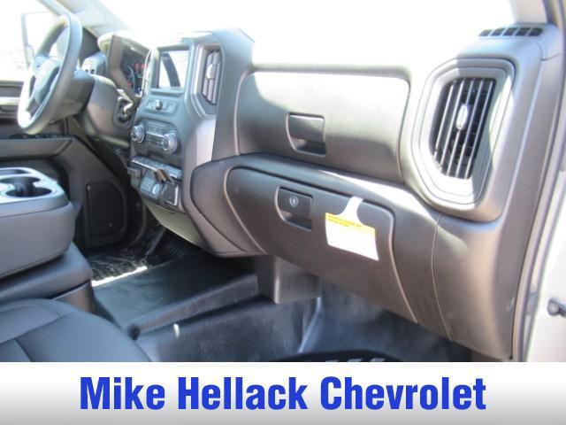 new 2025 Chevrolet Silverado 3500 car, priced at $65,973