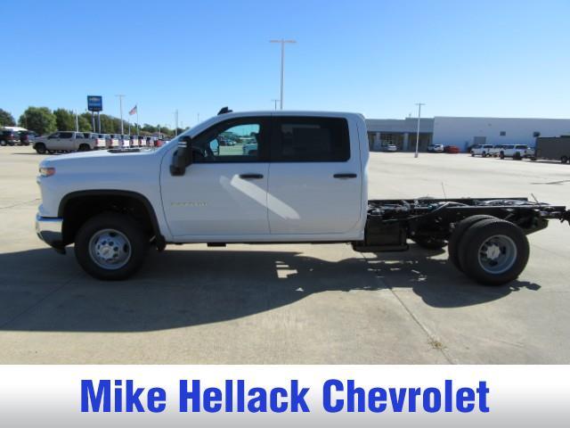 new 2026 Chevrolet Silverado 3500 car, priced at $65,423
