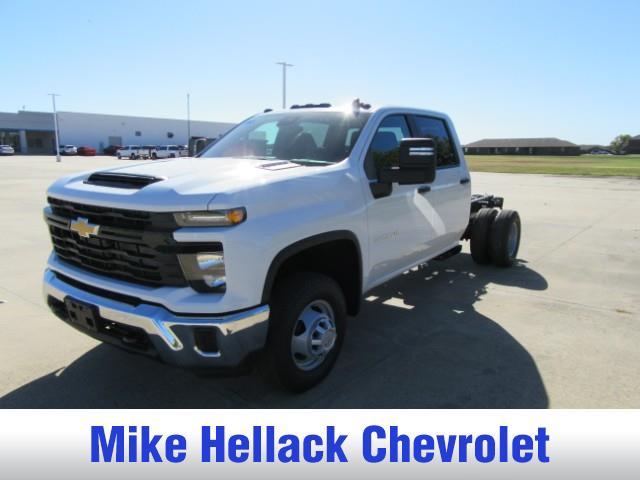 new 2026 Chevrolet Silverado 3500 car, priced at $65,423