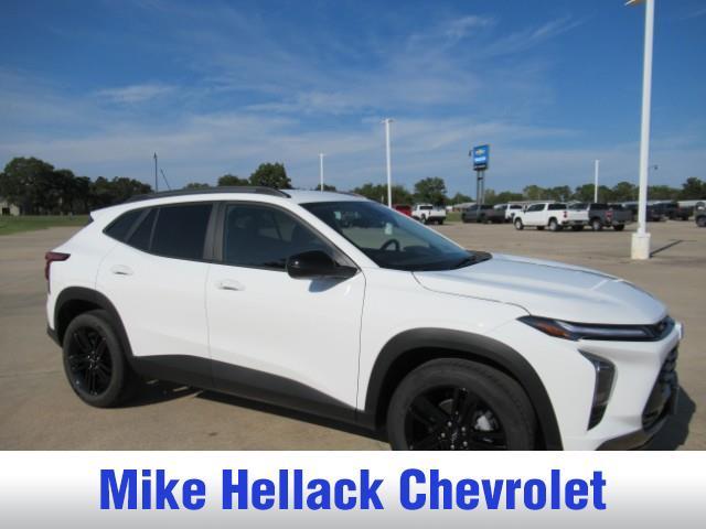 used 2025 Chevrolet Trax car, priced at $26,900