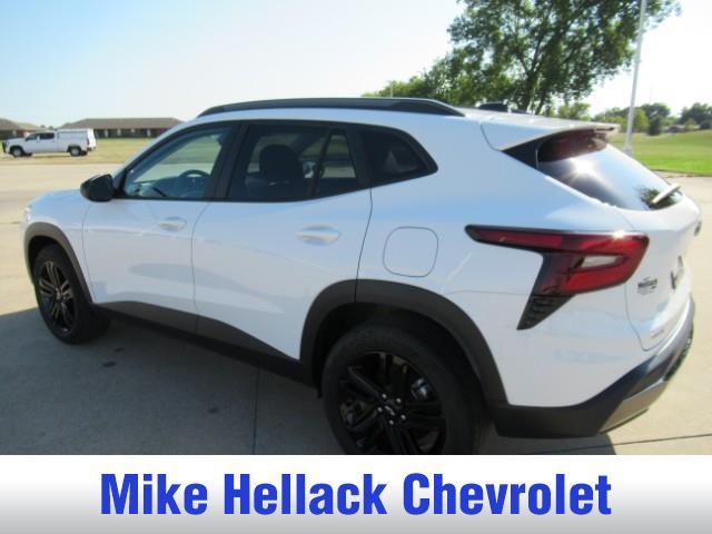 used 2025 Chevrolet Trax car, priced at $25,900