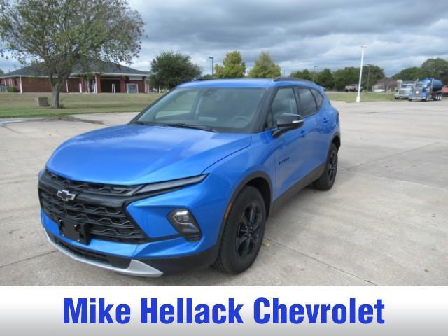 new 2025 Chevrolet Blazer car, priced at $42,255