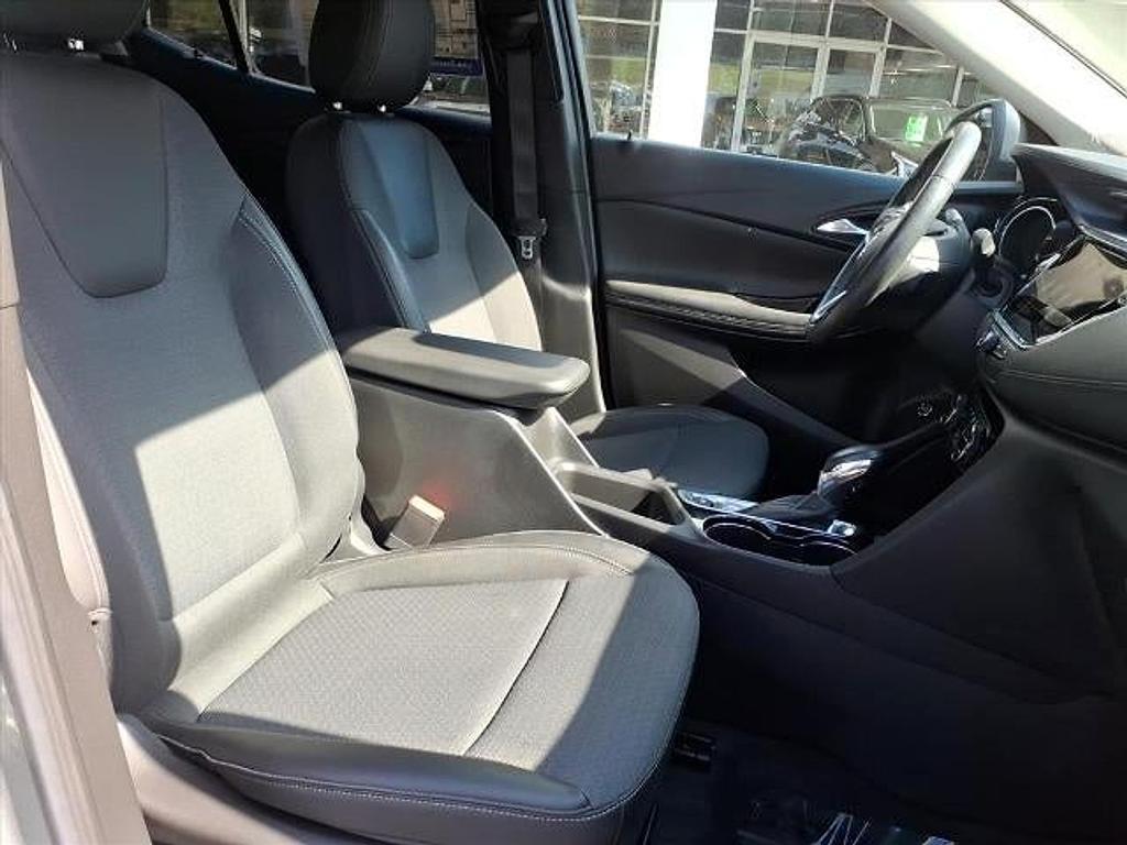 used 2023 Buick Encore GX car, priced at $25,998